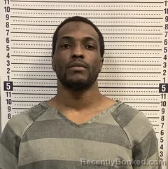Mugshot of DANDRE BROWN