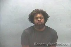 Mugshot of KALVIN DEONANDRE LATIN
