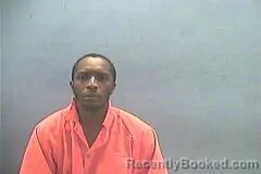 Mugshot of DARIUS TERREL BRANTLEY