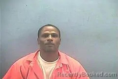 Mugshot of DERAN RAYMOND BISHOP booked in Hempstead County, Arkansas on May 1, 2026