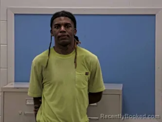 Mugshot of LAVONTE CHRISTOPHER THOMAS