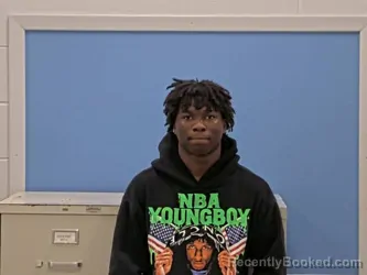 Mugshot of DAVONTE DESHAWN GILLIAM booked in Howard County, Arkansas on April 16, 2026