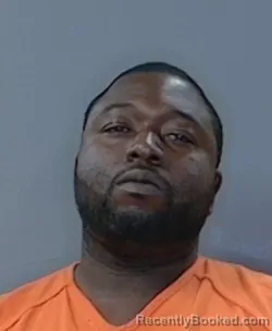 Mugshot of Willie Lamont Dozier