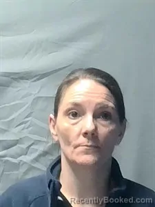 Mugshot of Amanda Lynn Kirk