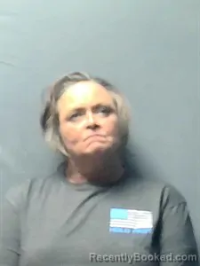 Mugshot of Kimberly Ranae Shaw