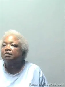 Mugshot of Veatrice Crawford booked in Independence County, Arkansas on May 19, 2026