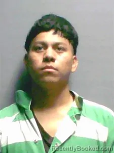 Mugshot of Walfer Lara-Linares booked in Independence County, Arkansas on April 11, 2026