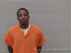 Mugshot of Toriano Robinson