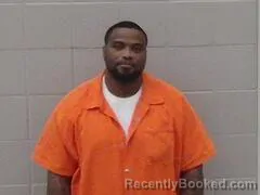 Mugshot of Darrius Dequan Henderson