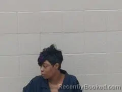 Mugshot of Icey White