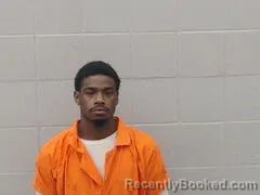 Mugshot of Jalon Mumphrey