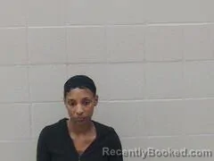 Mugshot of Sharitha Lynn Reynolds