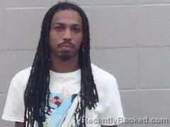 Mugshot of Deonte Glover