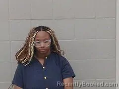 Mugshot of Janille Warren booked in Jefferson County, Arkansas on April 1, 2026