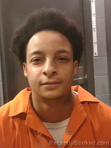 Mugshot of Makhi Tyhiem Davenport