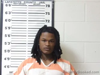 Mugshot of PREMIERE MOORE