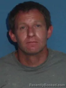 Mugshot of Charles RAYMOND BALLARD