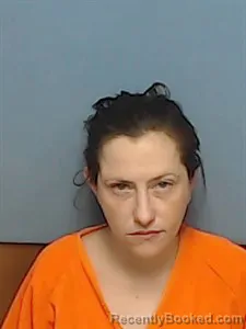 Mugshot of Destiny Lea Latham