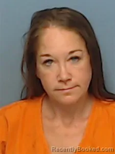 Mugshot of Ondraya Maree Swan booked in Madison County, Arkansas on April 18, 2026