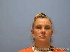 Mugshot of KIRSTEN NICHOLE DEAN