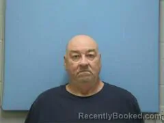 Mugshot of RONNIE L COX