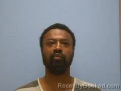 Mugshot of PRINCE ROBINSON