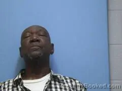 Mugshot of THEARTHA N/A WEAVER