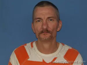 Mugshot of Daniel Lee Davidson