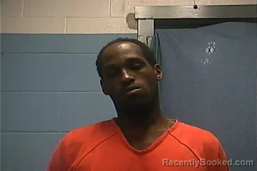 Mugshot of SHAQUILLE O GREEN