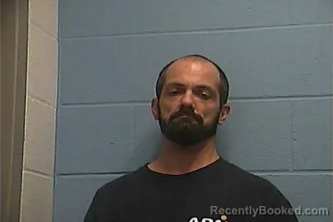 Mugshot of LYNN H HAMMONDS