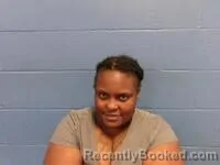 Mugshot of FIERRA D BROOKS-JONES