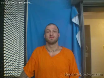 Mugshot of DONAVAN T HUNT