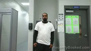 Mugshot of Qwan DONTEK JONES