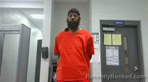 Mugshot of Tyler Antonio Gralin