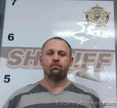 Mugshot of MATTHEW DAVIS