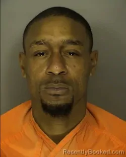 Mugshot of MARQUELL ANTWAN RASHAD WEAVER booked in Horry County, South Carolina on March 29, 2026