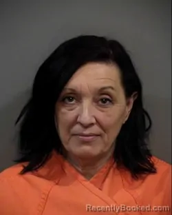 Mugshot of IVA FAIRCLOTH CALLIHAN