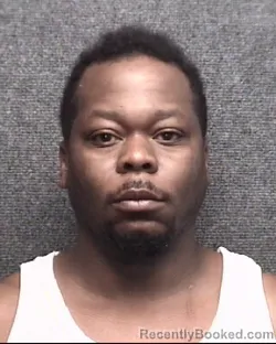 Mugshot of TAVARRIS ROVELLE COUNTS booked in Horry County, South Carolina on April 3, 2026