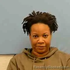 Mugshot of ZANDRIA FULLYLOVE