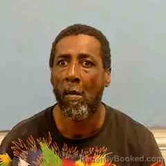 Mugshot of LADARIS SMITH