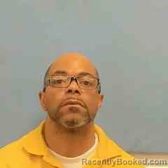 Mugshot of DARIAN COVINGTON