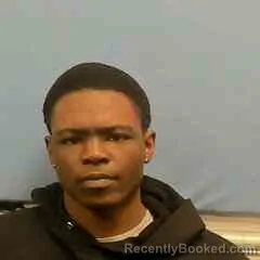 Mugshot of LEMARIUS MILLS