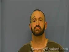 Mugshot of JUSTIN ARD