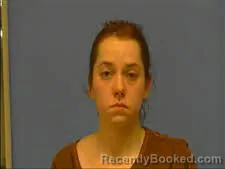 Mugshot of ALYSSA BARNHART