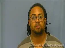 Mugshot of DEMETRIS WOODS