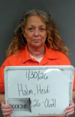 Mugshot of Heidi Lynn Halm