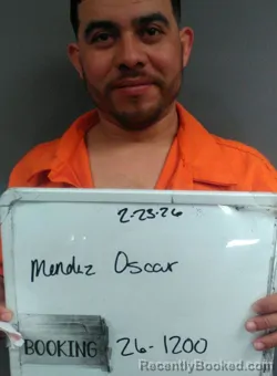 Mugshot of Oscar Mendez
