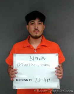 Mugshot of Zuriel Alexander Martinez