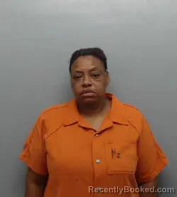 Mugshot of LATRESA VASHA MANNING