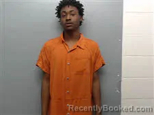 Mugshot of KE'SHAWN SUMMERVILLE